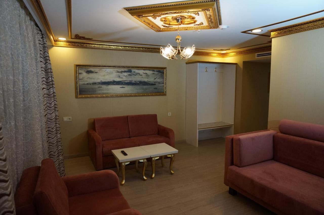 Phosphorion Hotel Istanbul Bagian luar foto A living room in a hotel